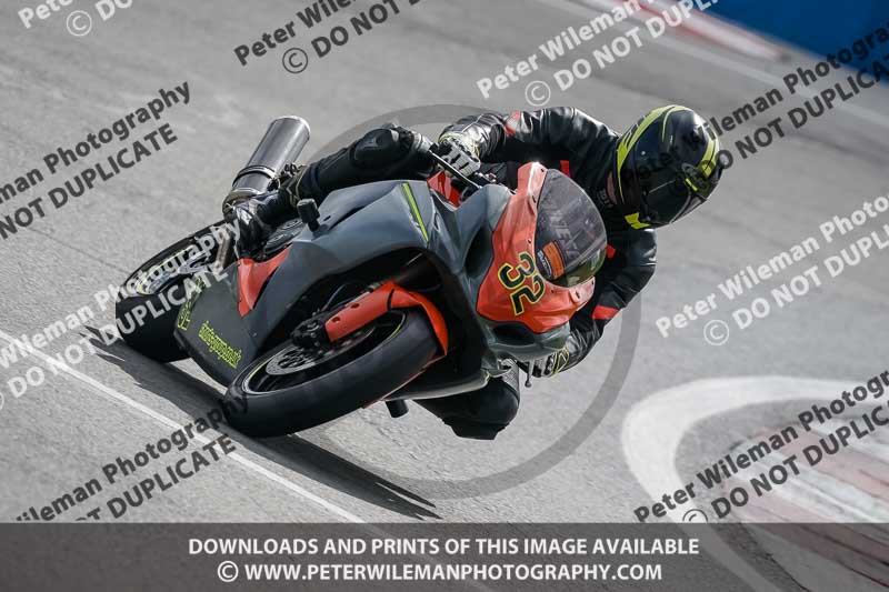 donington no limits trackday;donington park photographs;donington trackday photographs;no limits trackdays;peter wileman photography;trackday digital images;trackday photos